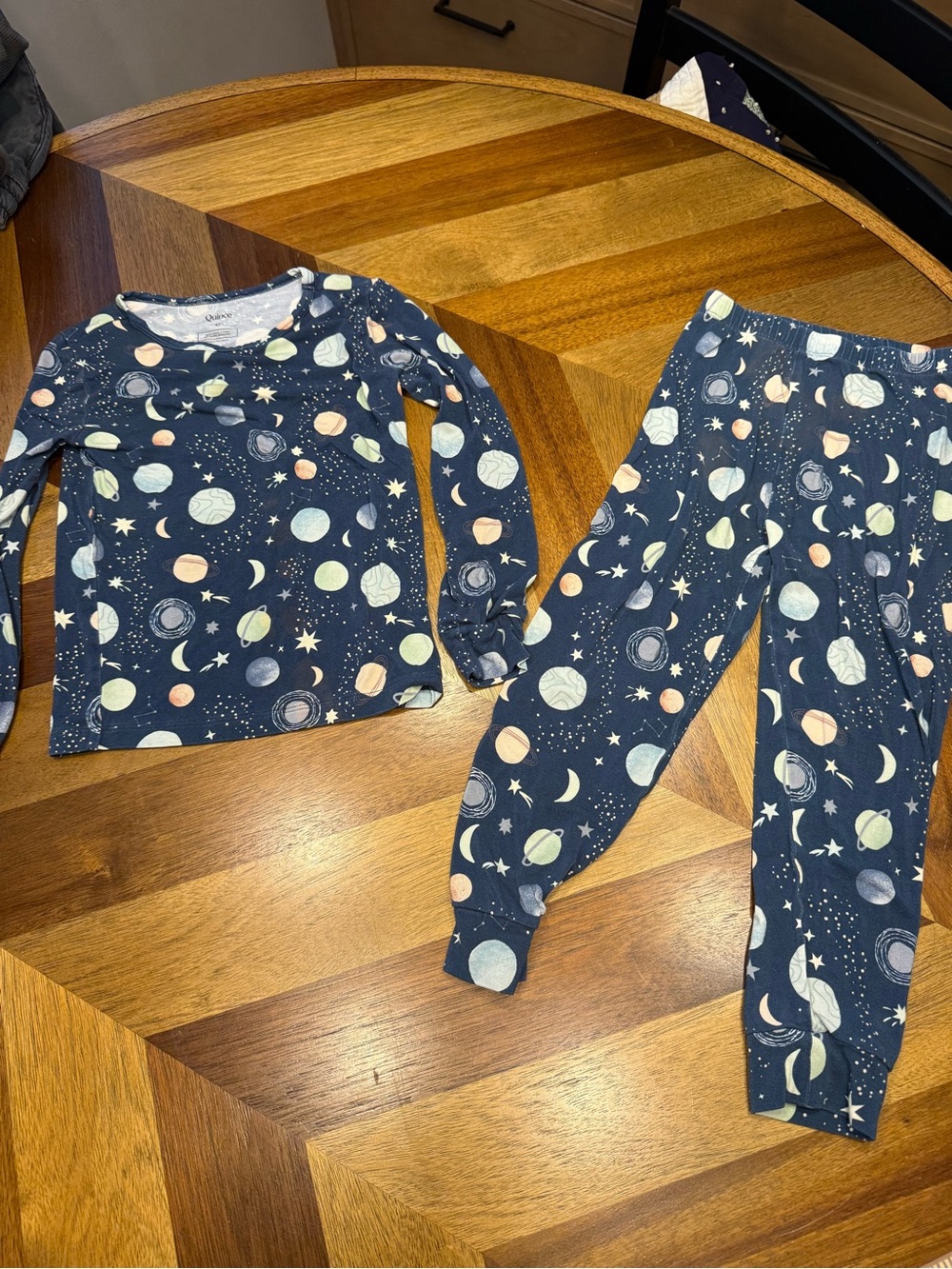 Quince 3 pack bamboo kids pajamas 4T Preowned - Picture 7 of 13